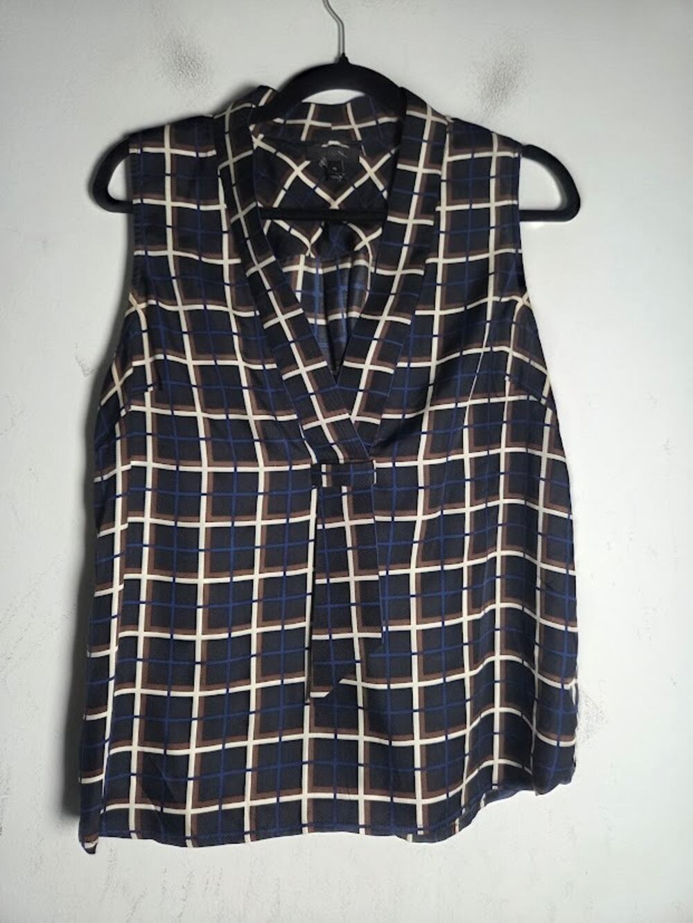 J.Crew Black Brown Blue Plaid Academia 100% Silk V-Neck Sleeveless Blouse sz 10